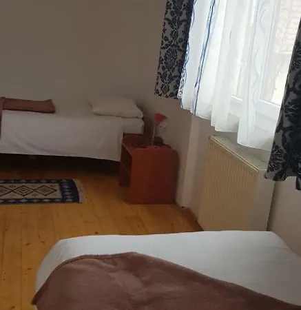 Coroian House كلوج-نابوكا