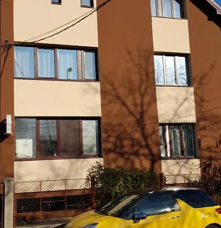 Coroian House منزل للإقامة *