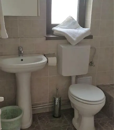 Coroian House Проживання в сім'ї Клуж-Напока